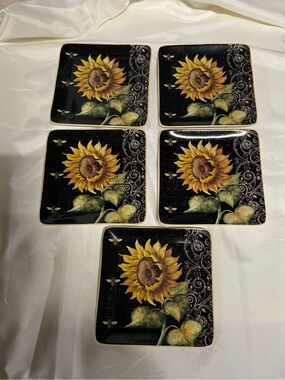 Sunflower Square 8”x 8”  Plates - Set of 5